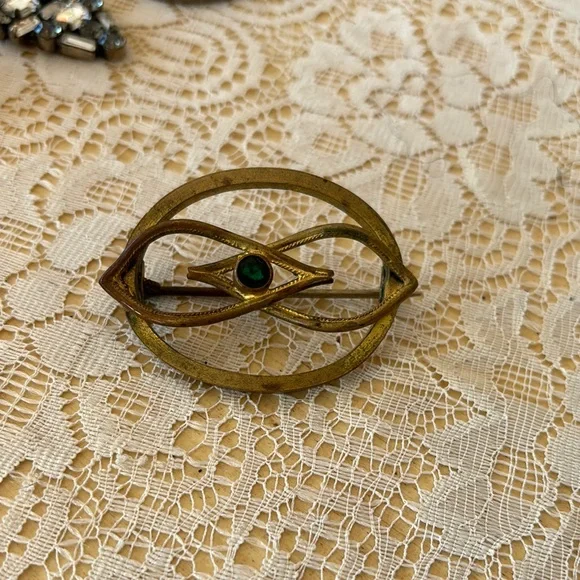 Black & Silver Vintage Necklace Collection Intricate jewelry Circa 1920s brooch